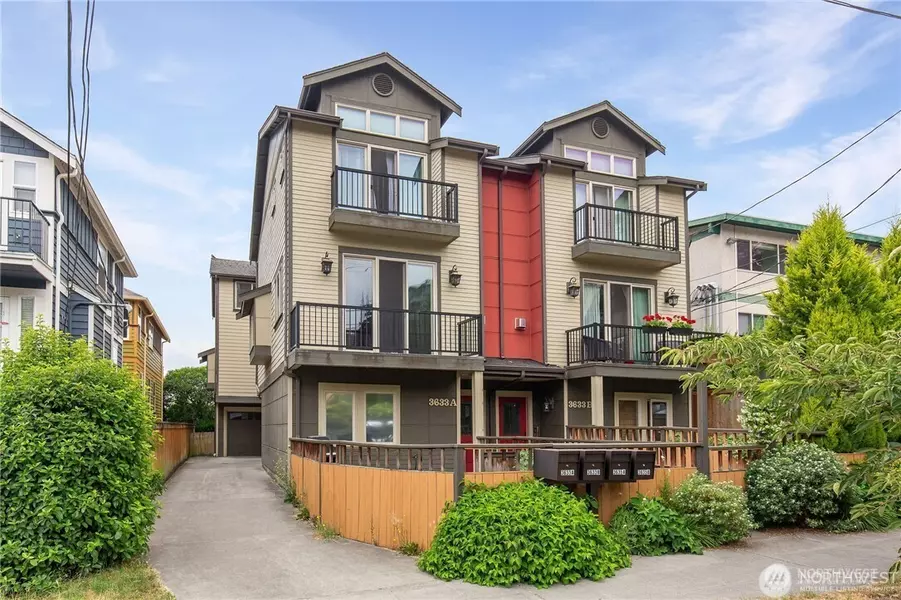 3635 Evanston AVE N #B, Seattle, WA 98103