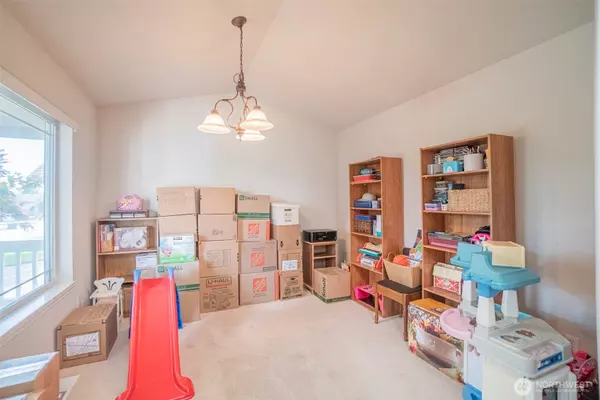 University Place, WA 98467,6401 60th ST W