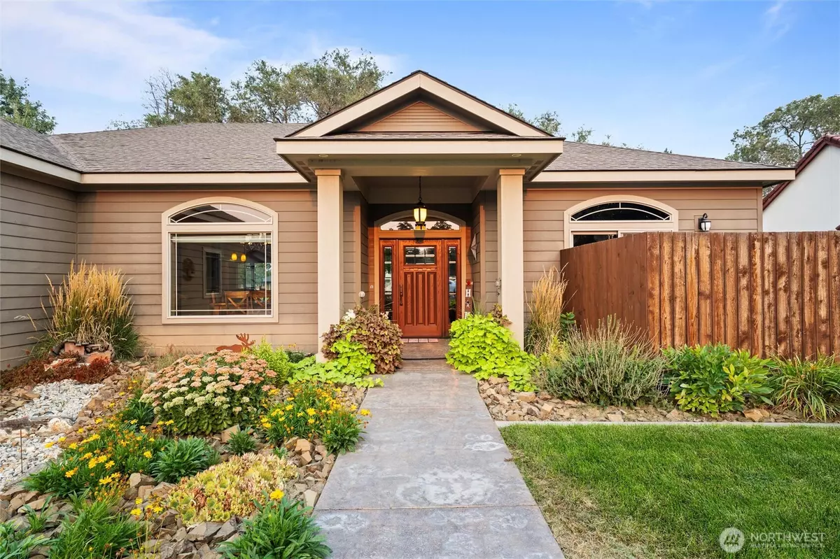 Soap Lake, WA 98851,19251 Quail WAY