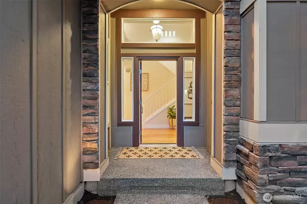 Sammamish, WA 98074,243 247th PL NE