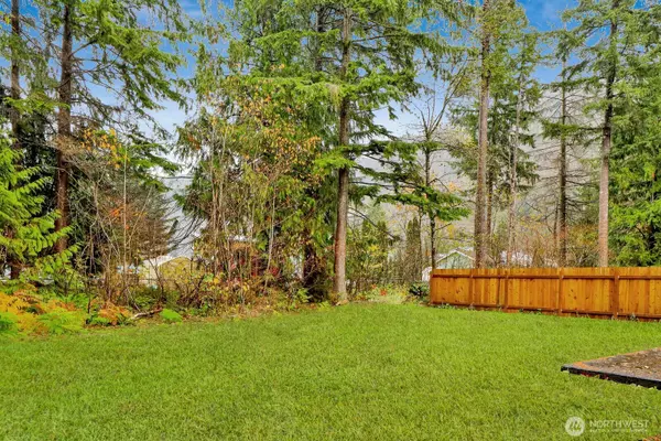 Maple Falls, WA 98266,6360 Blackfoot PL