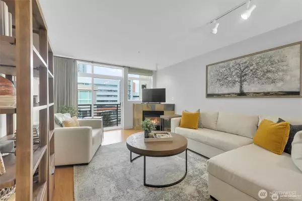 300 110th AVE NE #611, Bellevue, WA 98004