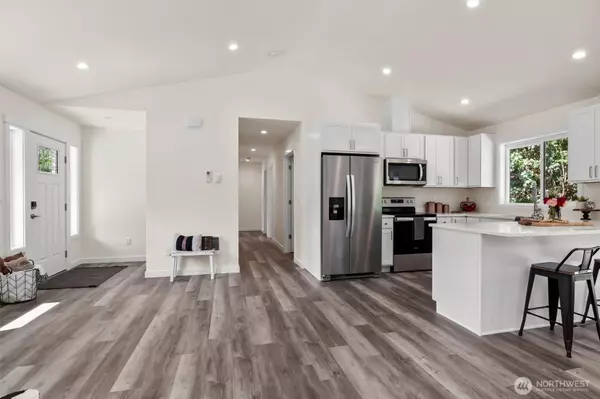 Sedro Woolley, WA 98284,561 Rainbow DR