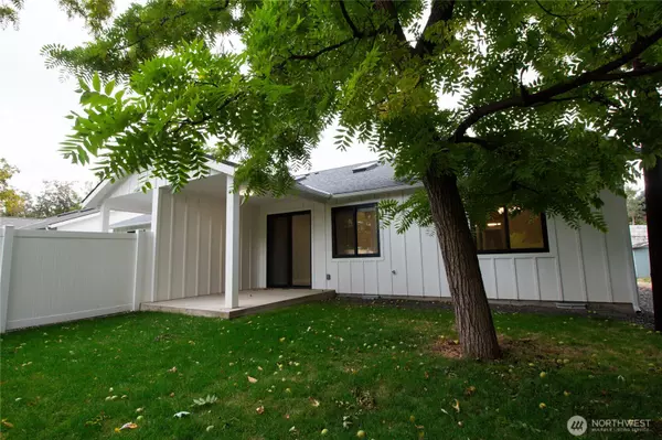 College Place, WA 99324,1037 SE Date AVE #1