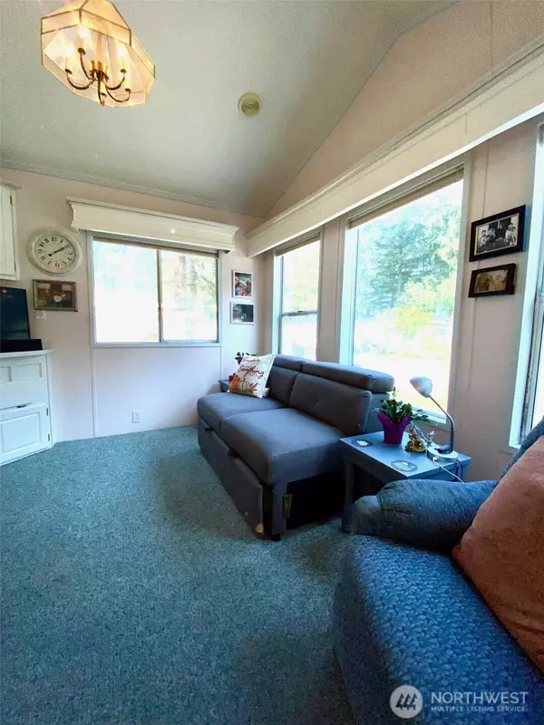 Sedro Woolley, WA 98284,24443 Wicker RD #52