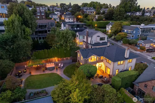 Seattle, WA 98119,1015 5th AVE W