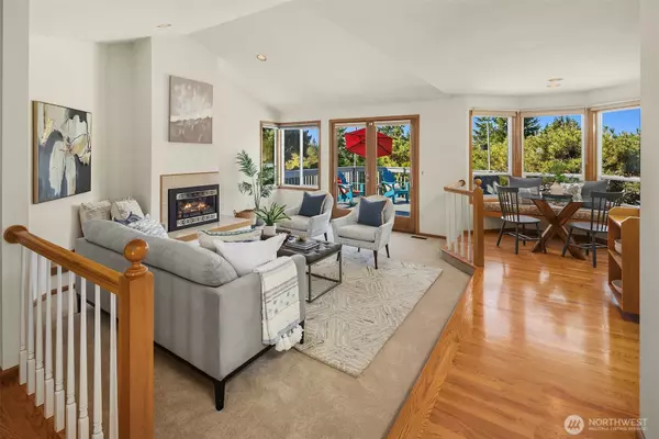 Kenmore, WA 98028,14933 73rd AVE NE