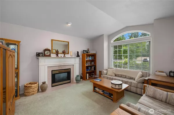 Lacey, WA 98516,9412 Cook CT NE