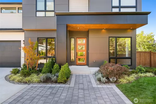 Bellevue, WA 98006,11608 SE 47th PL