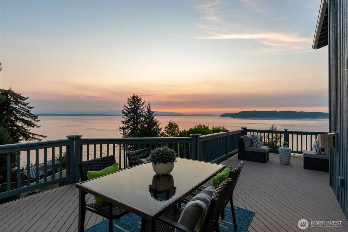Edmonds, WA 98026,12227 Possession LN