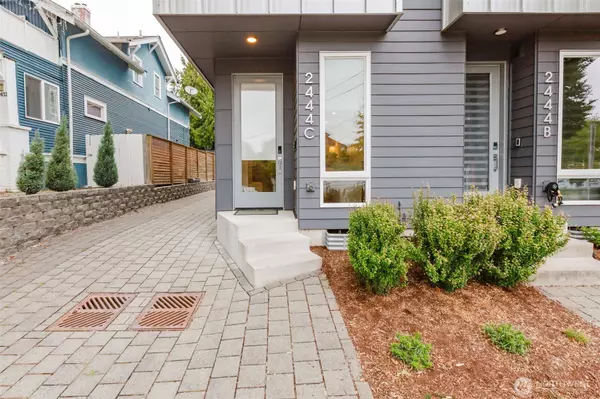 2444 C NW 64th, Seattle, WA 98107