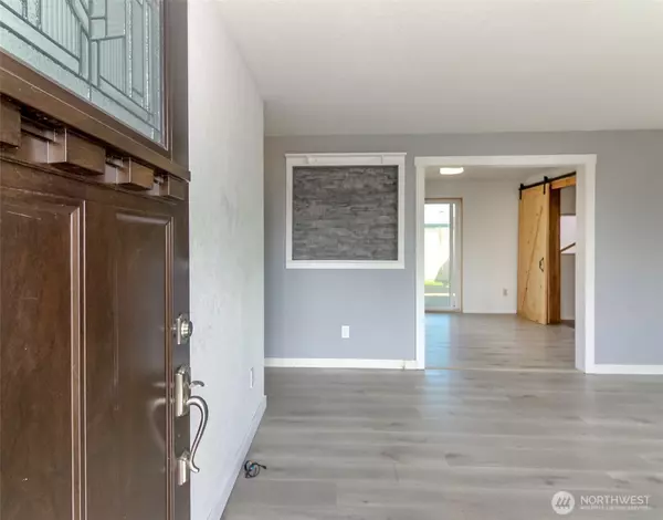 Enumclaw, WA 98022,2455 D CT