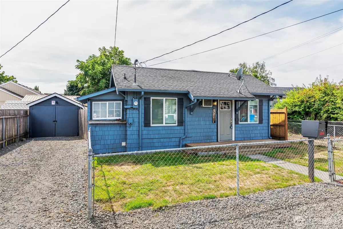 Kelso, WA 98626,504 S Maple ST