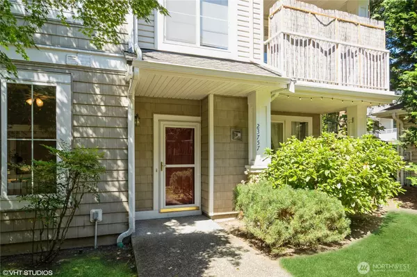 Issaquah, WA 98029,23757 SE 52nd LN #13-1