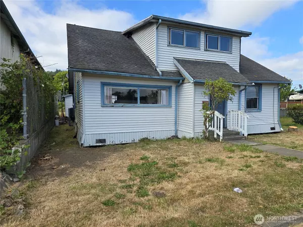 Hoquiam, WA 98550,2735 Bay AVE