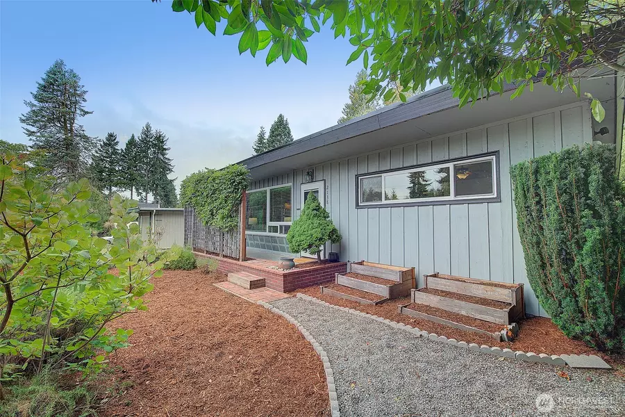 2138 N 130th ST, Seattle, WA 98133