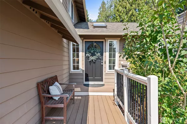 Lake Stevens, WA 98258,12203 30th ST NE