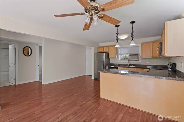 Tacoma, WA 98409,1012 S 27th ST #A304