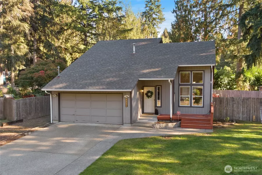 7626 Greenridge LOOP SW, Olympia, WA 98512