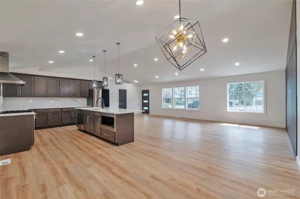 Spanaway, WA 98387,4705 235th ST E