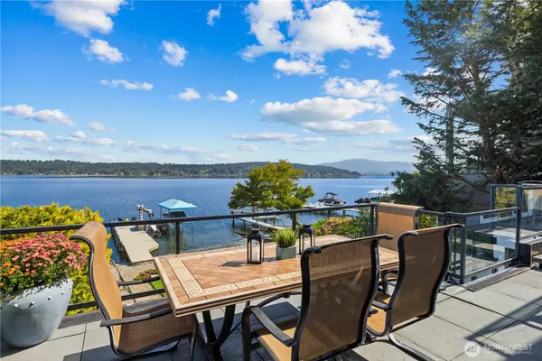 Bellevue, WA 98008,528 W Lake Sammamish Pkwy SE