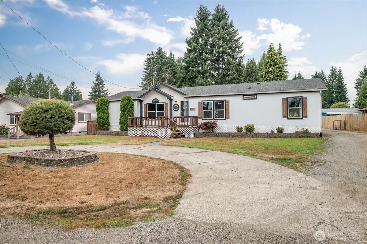 Castle Rock, WA 98611,552 NE North ST