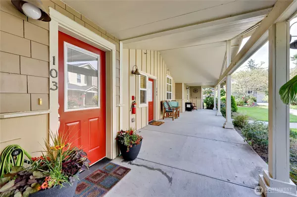 Bremerton, WA 98311,7761 Beacon PL NE #103