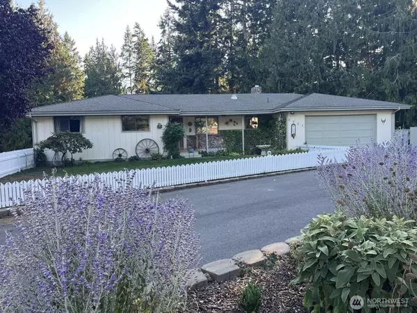 Port Townsend, WA 98368,2421 Hastings AVE W