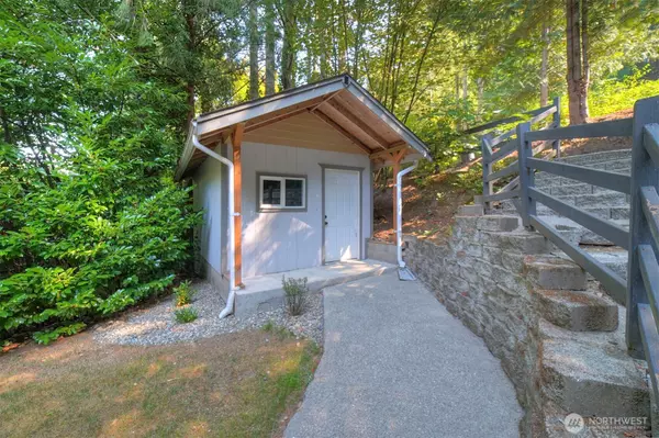 Belfair, WA 98528,100 E Terrace DR