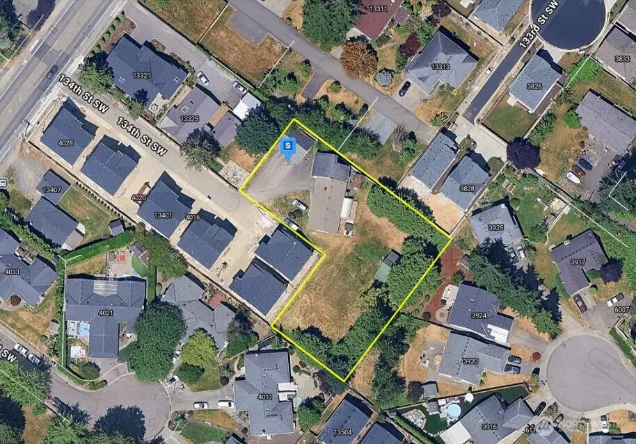 Lynnwood, WA 98087,13327 Beverly Park RD