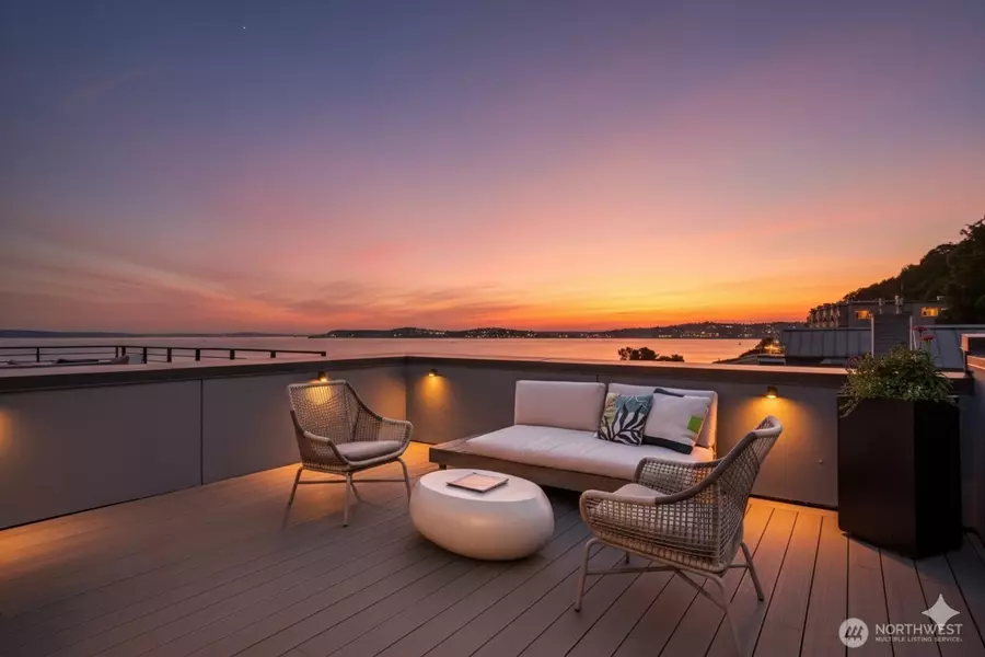 1706 Alki AVE SW #B, Seattle, WA 98116