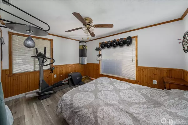 Lakewood, WA 98498,8314 Washington Road SW