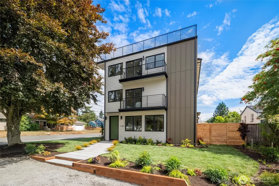 11256 Evanston AVE N, Seattle, WA 98133