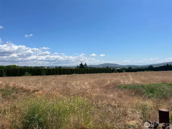Yakima, WA 98901,309 Canyon RD