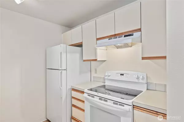 Seattle, WA 98133,10732 Stone AVE N #4