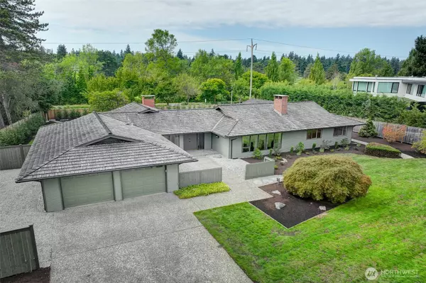 Clyde Hill, WA 98004,1615 85th AVE NE