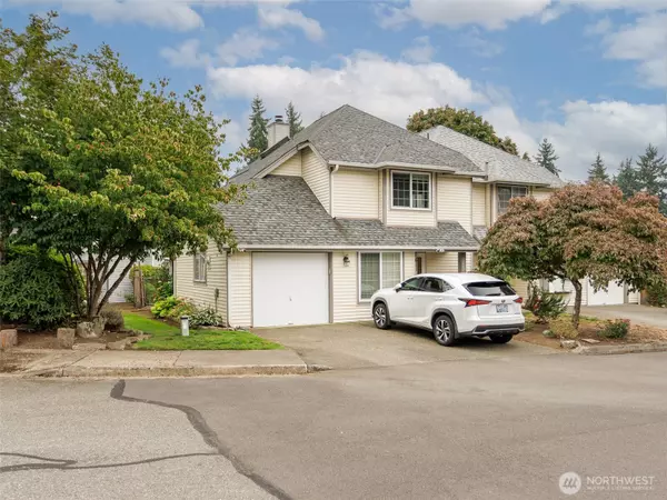 Federal Way, WA 98003,411 S 328th PL