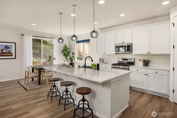 Silverdale, WA 98383,12812 Jammer PL NW