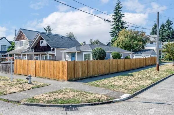 Tacoma, WA 98405,1402 S M ST