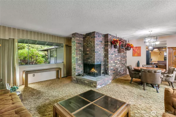 Renton, WA 98059,13609 178th AVE SE