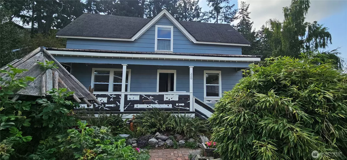La Conner, WA 98257,220 Morris ST