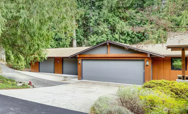 Issaquah, WA 98027,12323 206th PL SE