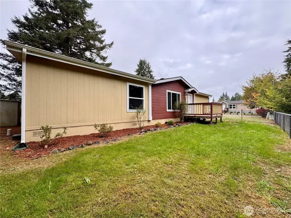 21 W Freedom LN, Shelton, WA 98584