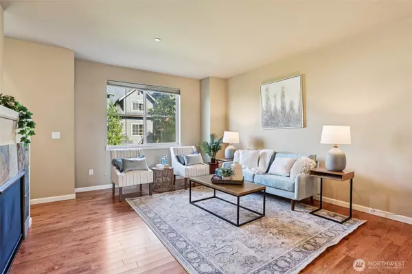 Issaquah, WA 98029,862 3rd AVE NE