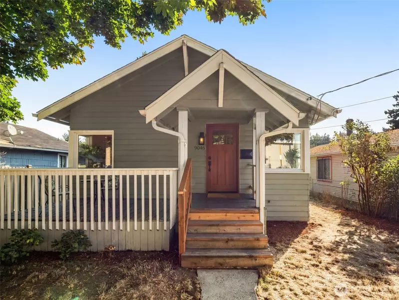9046 9th AVE SW, Seattle, WA 98106