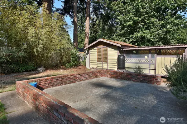 Freeland, WA 98249,5922 Mountain View LN