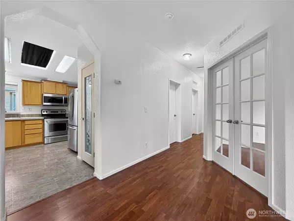 Bothell, WA 98021,23825 15th AVE SE #183
