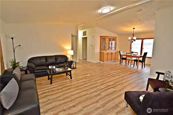 Spanaway, WA 98387,613 181st Street Ct E #13