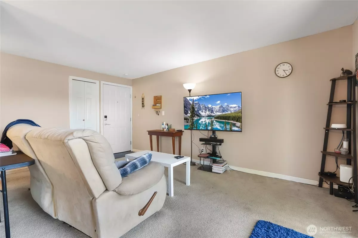 Oak Harbor, WA 98277,690 NW Atalanta WAY #C102