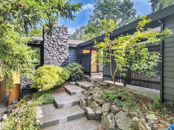 17009 17th AVE W, Lynnwood, WA 98037